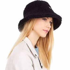 Ugg Sherpa Faux Fur Bucket Hat | Poshmark